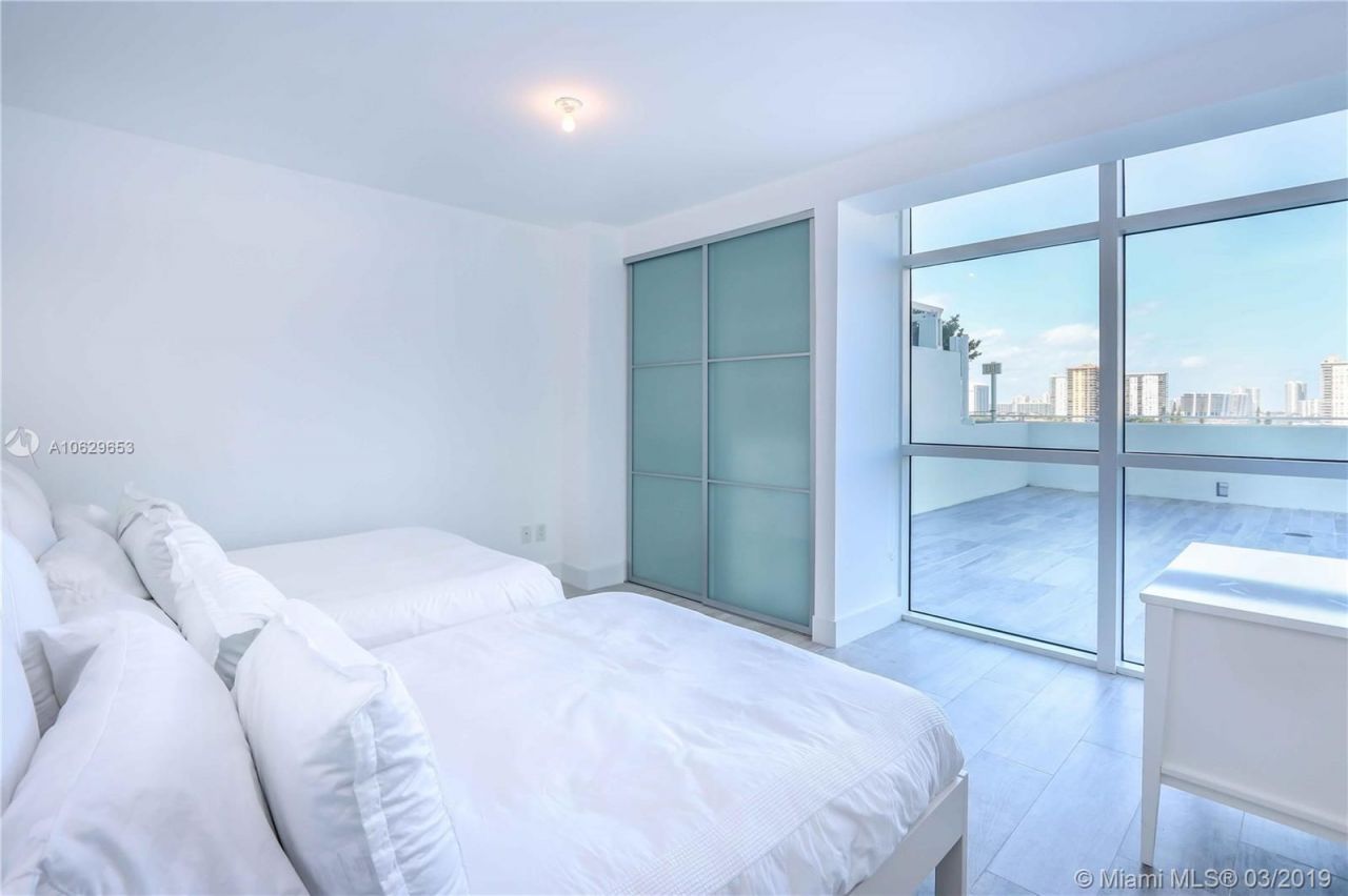 Квартира в Майами, США, 160 м2 - фото 11