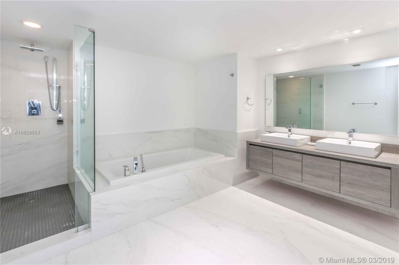 Квартира в Майами, США, 160 м2 - фото 12