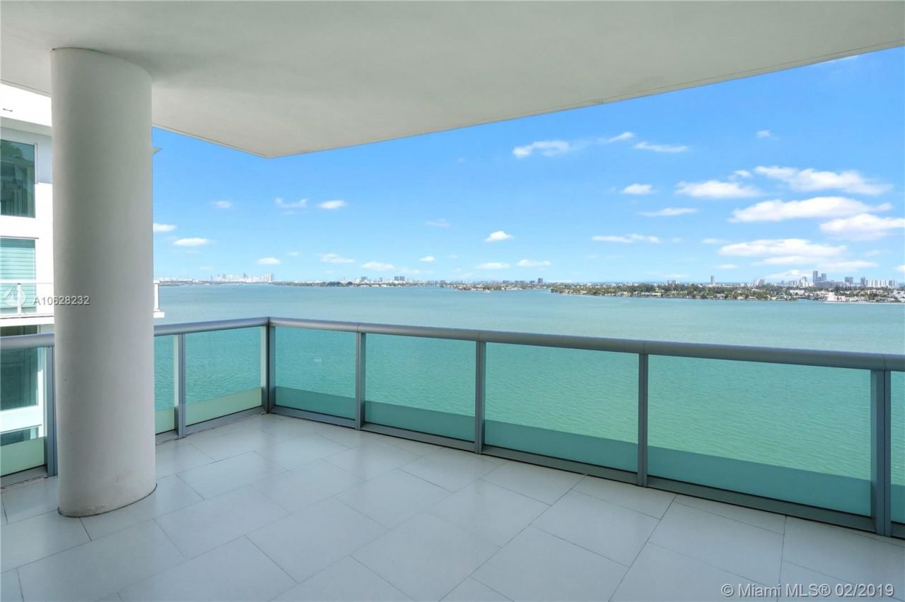 Квартира в Майами, США, 180 м2 - фото 1