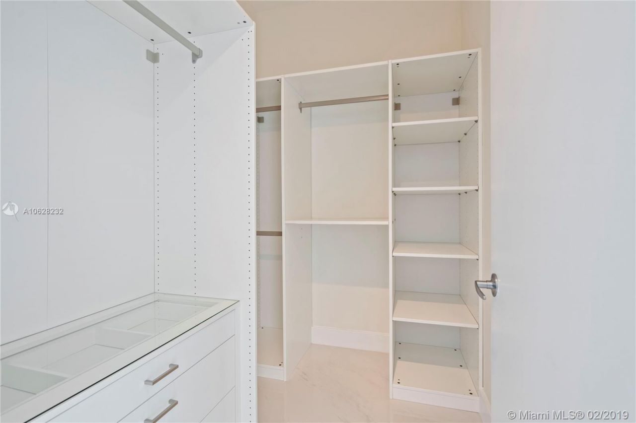 Квартира в Майами, США, 180 м2 - фото 12