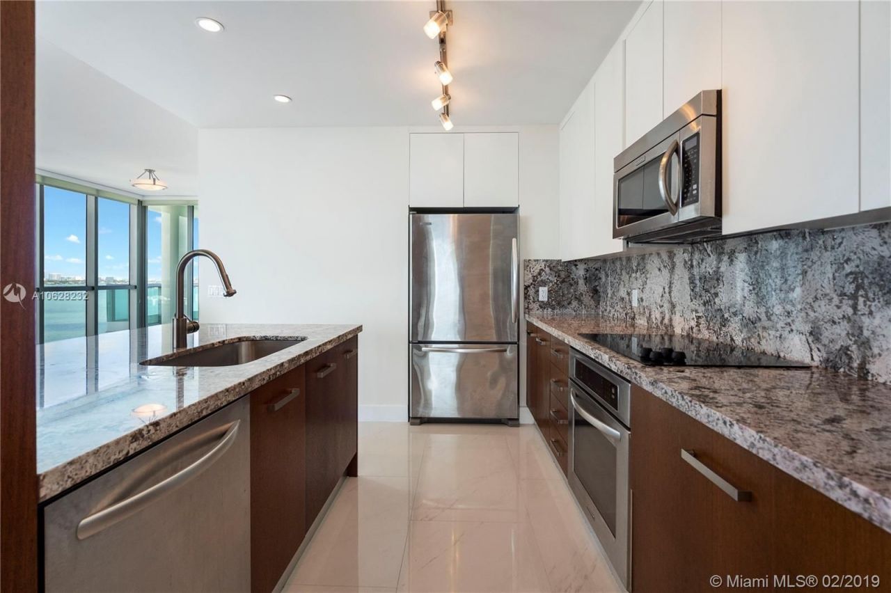 Квартира в Майами, США, 180 м2 - фото 4