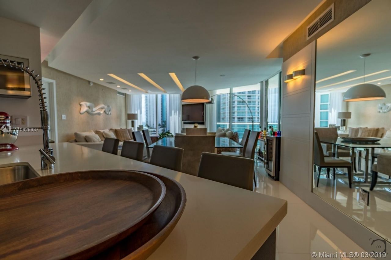 Квартира в Майами, США, 140 м2 - фото 11