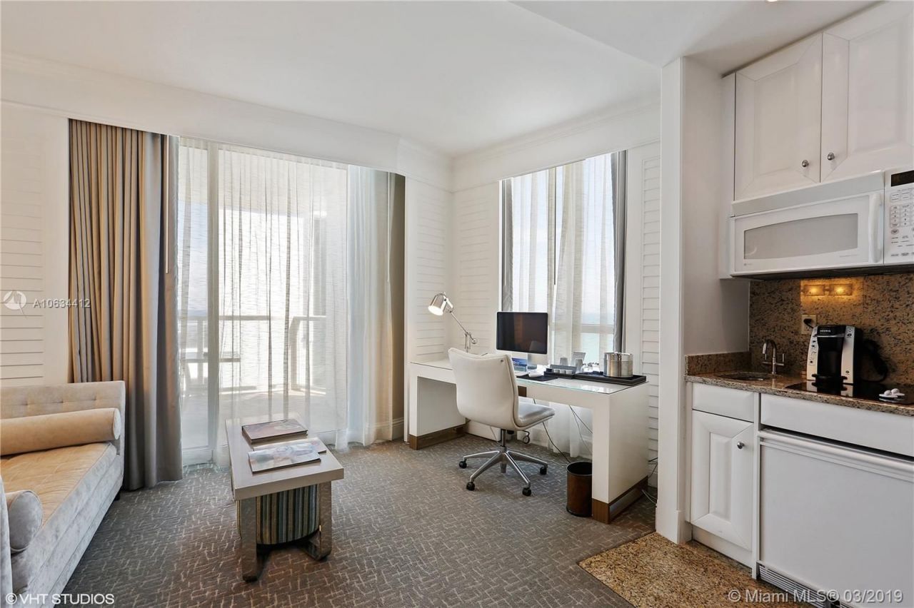 Квартира в Майами, США, 45 м2 - фото 13