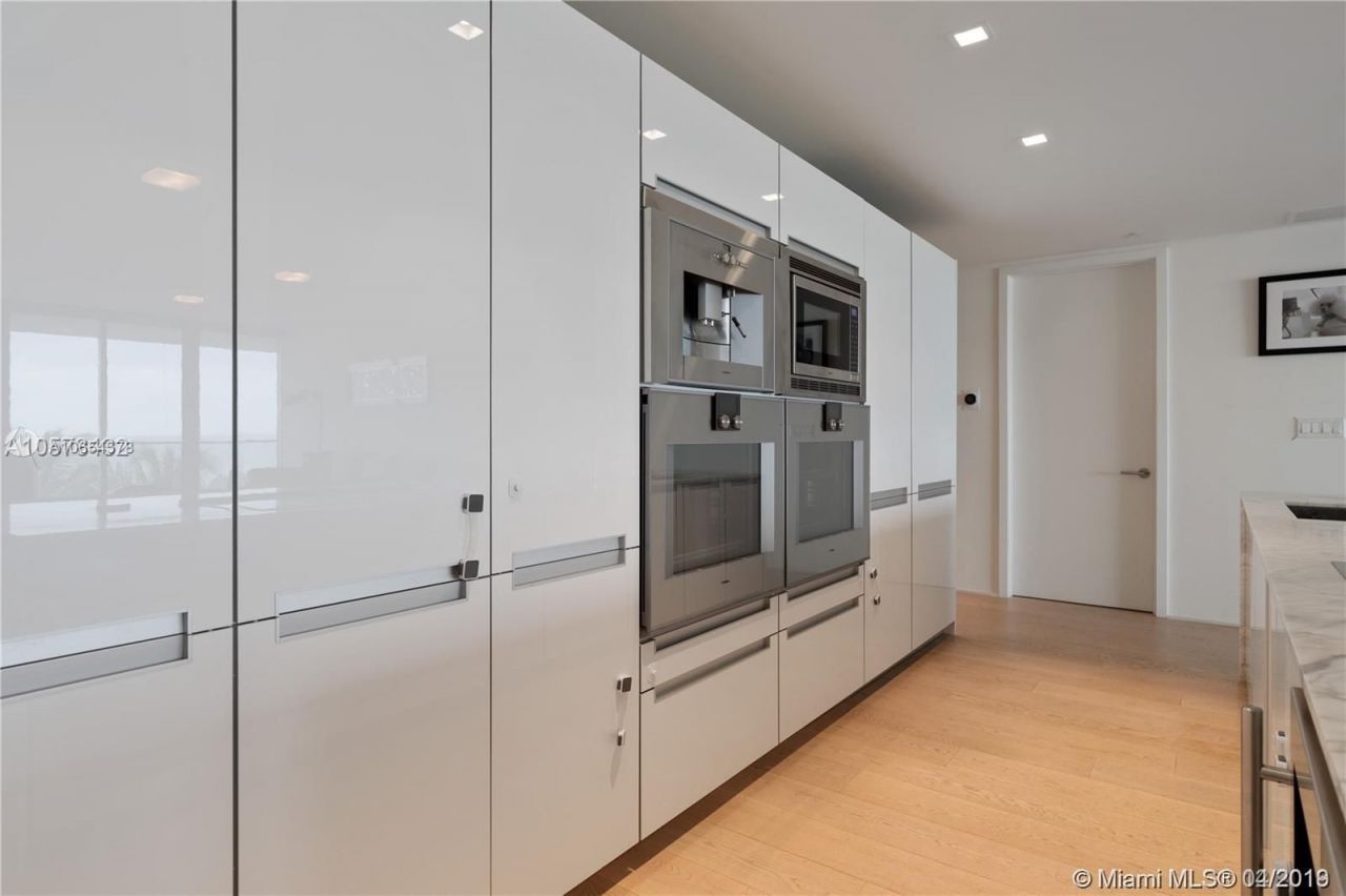 Квартира в Майами, США, 260 м2 - фото 5