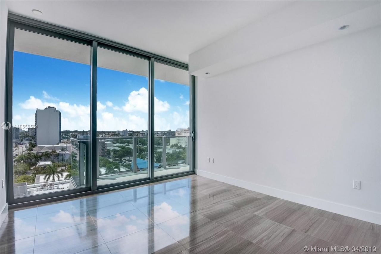 Квартира в Майами, США, 210 м2 - фото 9