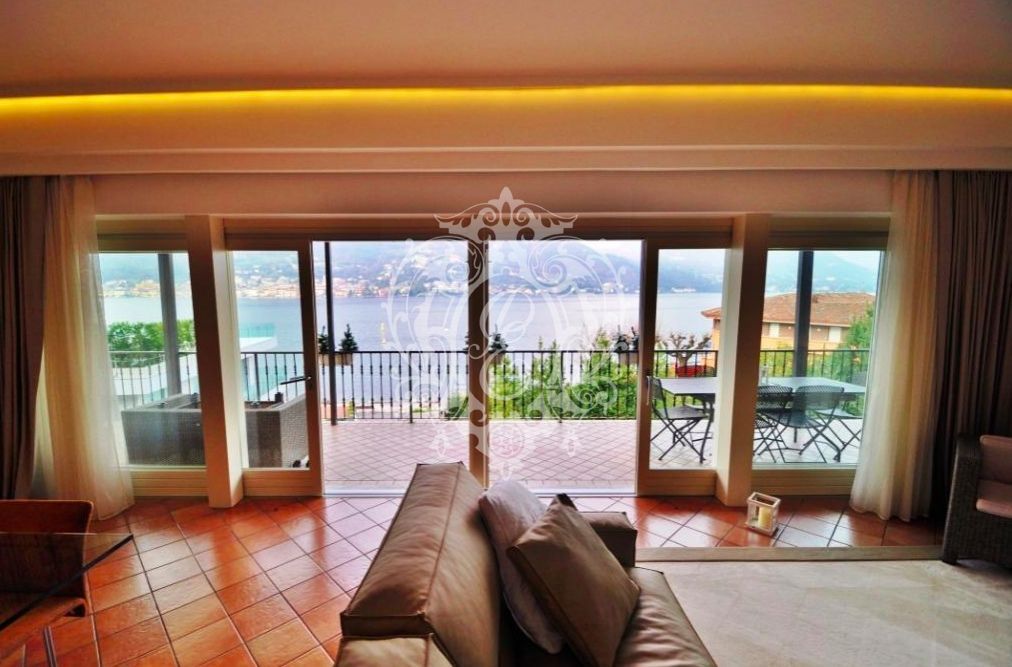 Вилла у озера Гарда, Италия, 250 м2 - фото 5