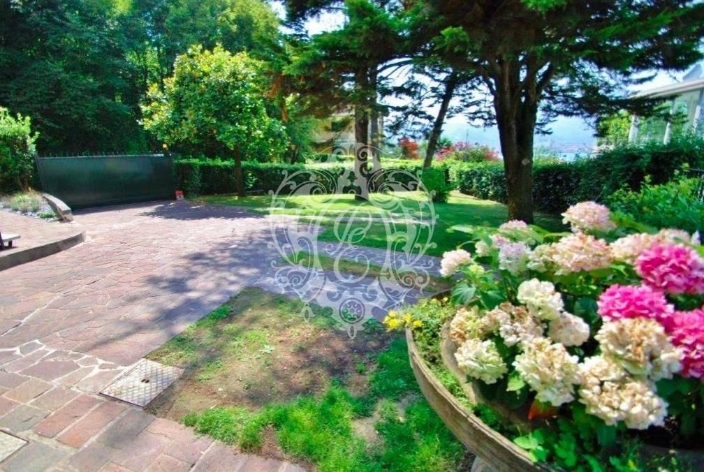 Вилла у озера Гарда, Италия, 250 м2 - фото 8