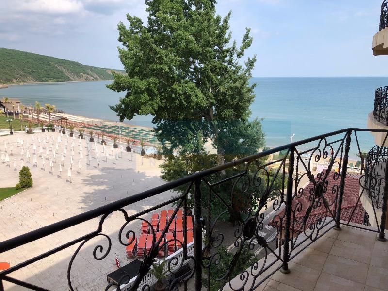 Апартаменты в Елените, Болгария, 59 м2 - фото 1