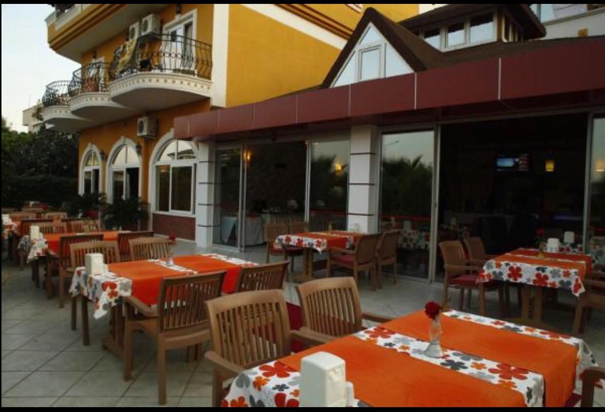 Отель, гостиница в Кемере, Турция, 1250 м2 - фото 1