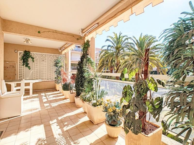 Апартаменты в Каннах, Франция, 104 м2 - фото 1