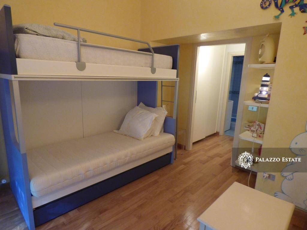 Апартаменты у озера Комо, Италия, 75 м2 - фото 11