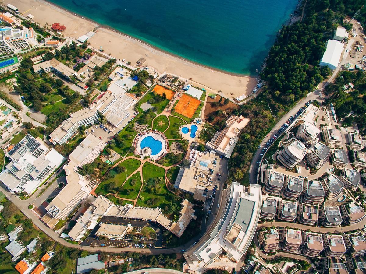 Апартаменты в Бечичи, Черногория, 78 м2 - фото 1