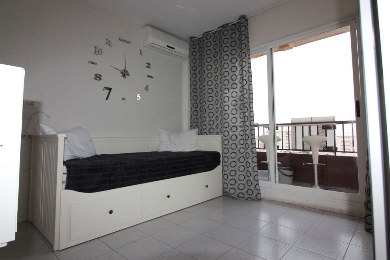 Студия в Торревьехе, Испания, 25 м2 - фото 1
