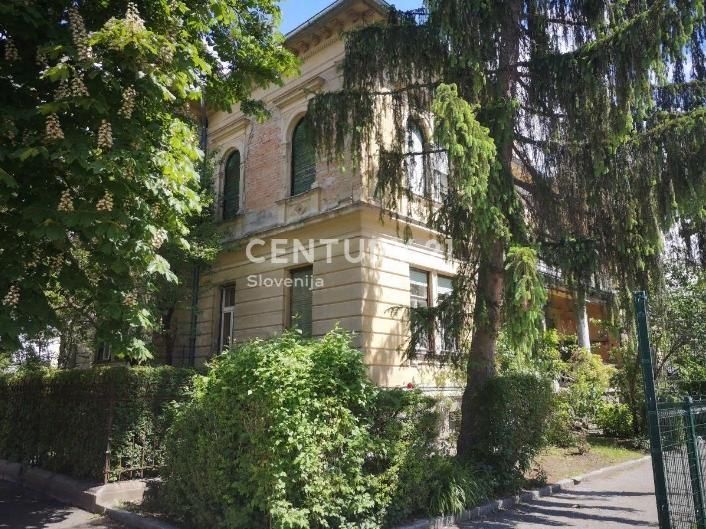 Апартаменты в Мариборе, Словения, 202 м2 - фото 1