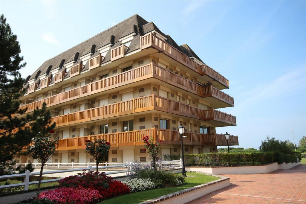 Апартаменты в Довиле, Франция, 110 м2 - фото 1