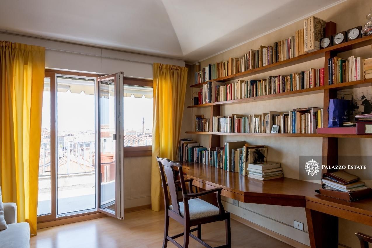 Апартаменты в Венеции, Италия, 240 м2 - фото 12
