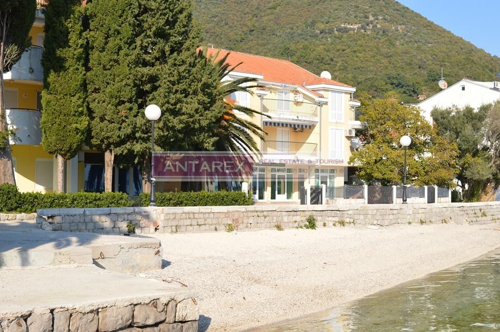Апартаменты в Баошичах, Черногория, 63 м2 - фото 1