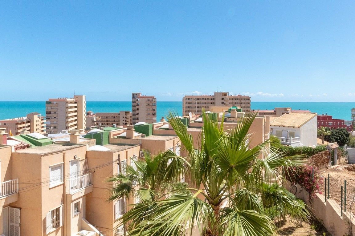 Апартаменты в Ла Мата, Испания, 60 м2 - фото 1