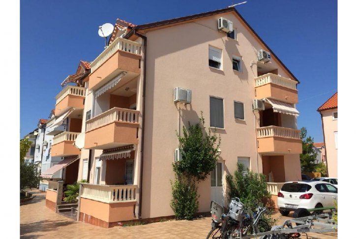 Апартаменты в Средней Далмации, Хорватия, 50 м2 - фото 1
