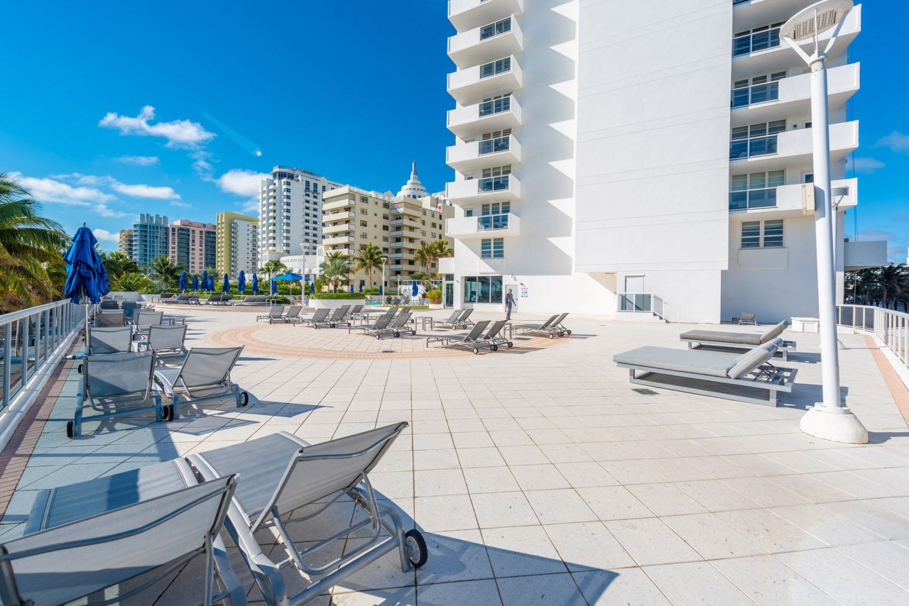 Апартаменты в Майами-Бич, США, 163.5 м2 - фото 1