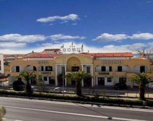 Отель, гостиница за 3 000 000 евро в Санта-Мария дель Чедро, Италия