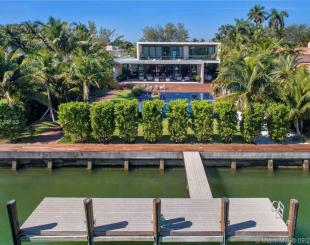 Villa for 17 640 054 euro in Miami Beach, USA