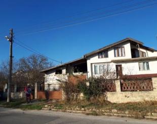 Дом за 42 000 евро в Изгреве, Болгария