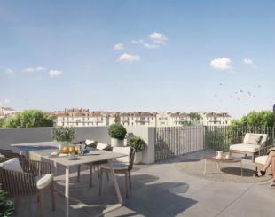 Апартаменты за 465 000 евро в Лионе, Франция