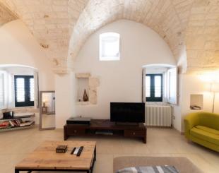 Квартира за 550 000 евро в Остуни, Италия