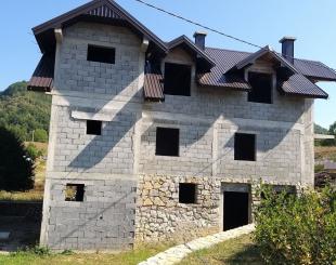 Доходный дом за 330 000 евро в Колашине, Черногория