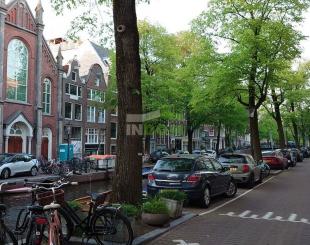 Доходный дом за 3 480 000 евро в Амстердаме, Нидерланды
