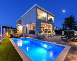 Villa for 820 000 euro in Privlaka, Croatia