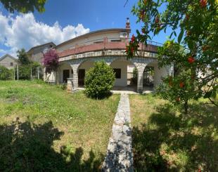 Дом за 380 000 евро в Кумборе, Черногория