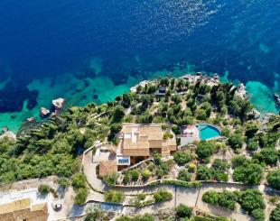 Villa for 15 750 131 euro on Kefalonia, Greece