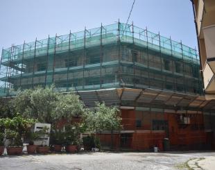 Апартаменты за 140 000 евро в Паргелии, Италия