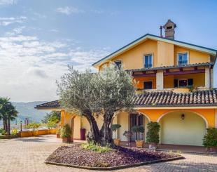 Дом за 1 140 000 евро в Фермо, Италия