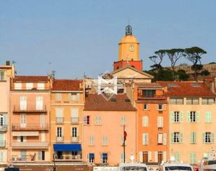 Commercial property for 2 200 000 euro in Saint-Tropez, France