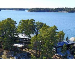 Villa for 1 695 000 euro in Taalintehdas, Finland