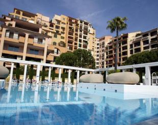 Apartment for 9 400 000 euro in Fontvieille, Monaco