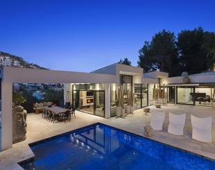 Villa for 3 888 000 euro in Costa d'en Blanes, Spain