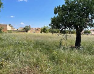 Land for 1 400 000 euro in Spain