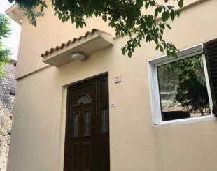 House for 525 000 euro in Dobrota, Montenegro