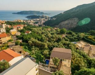 Hotel for 1 200 000 euro in Becici, Montenegro