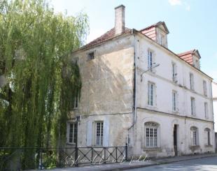 House for 142 000 euro in Charente, France