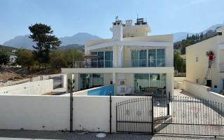 Вилла за 252 000 евро в Алcанджаке, Кипр