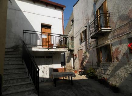 House for 18 000 euro in Mafalda, Italy