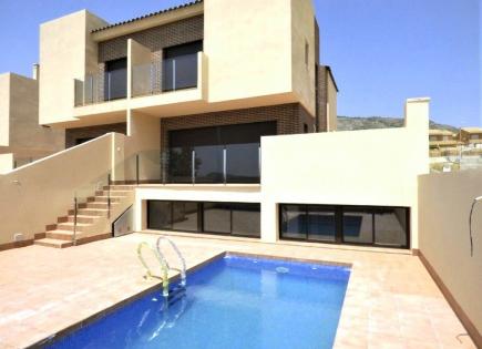 Дом за 225 000 евро в Орчете, Испания