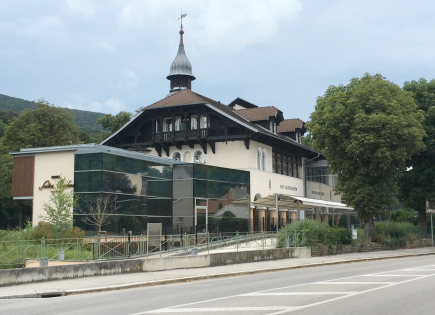 Hotel for 6 500 000 euro in Lower Austria, Austria