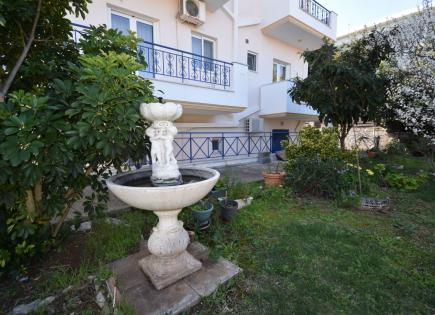 Отель, гостиница за 800 000 евро в Коринфии, Греция