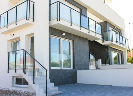 Доходный дом за 156 000 евро в Санта-Поле, Испания